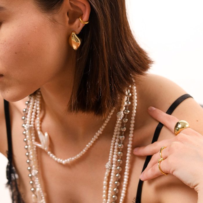 Серьги на гвоздиках droplet