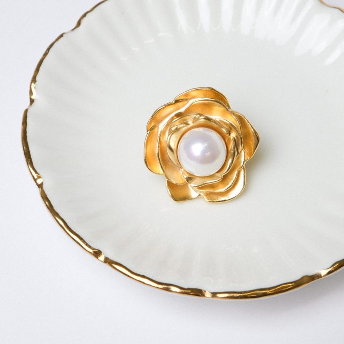 Брошь Pearlheart Flower