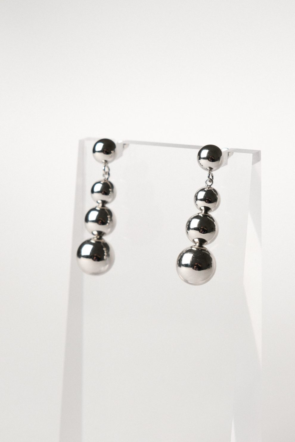 Серьги гвоздики snowman S