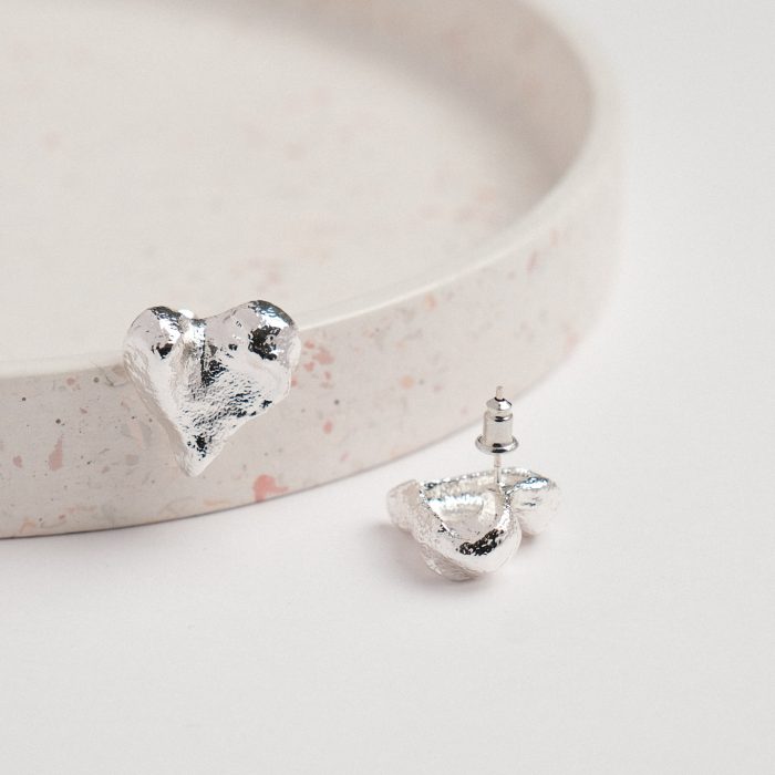 Серьги crumpled heart