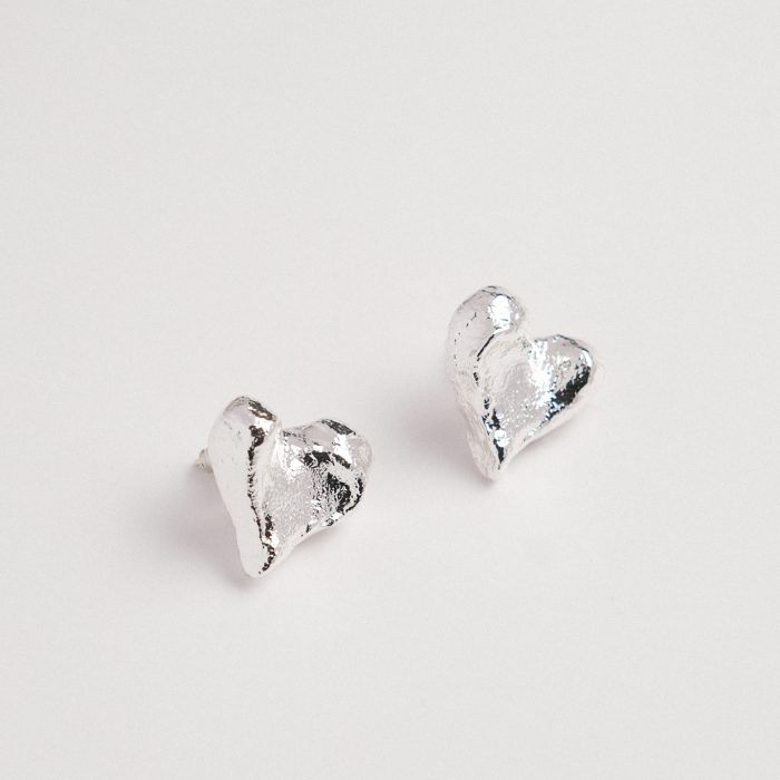 Серьги crumpled heart