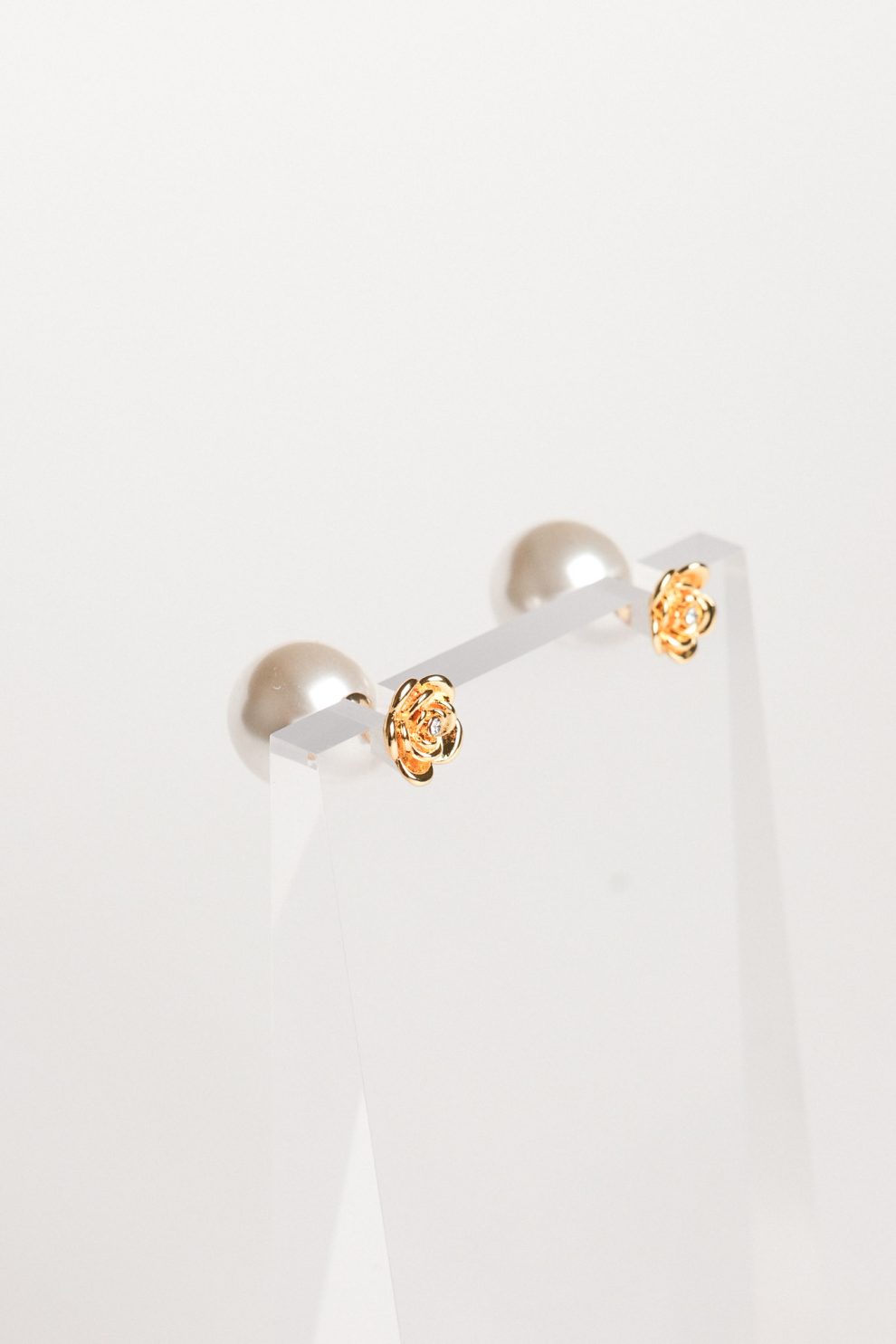 Серьги пуссеты golden roses