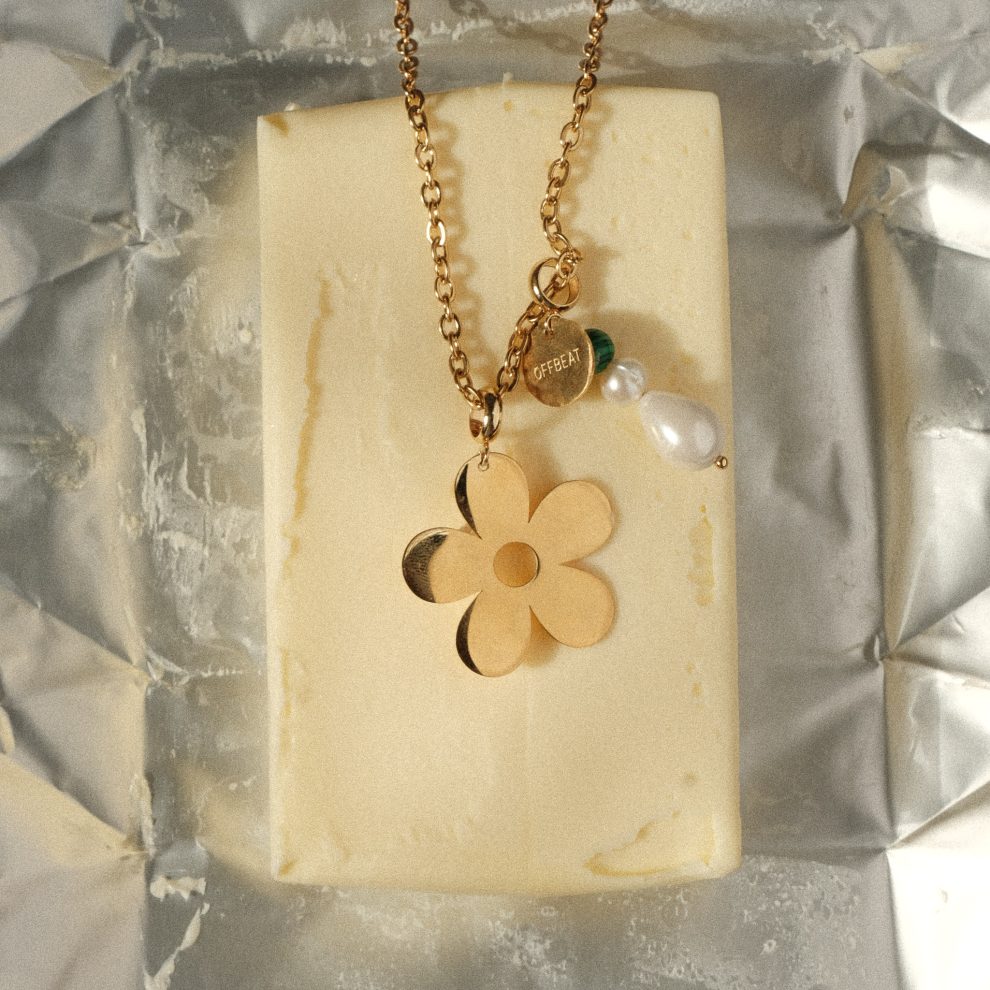 Подвеска Petal Grace