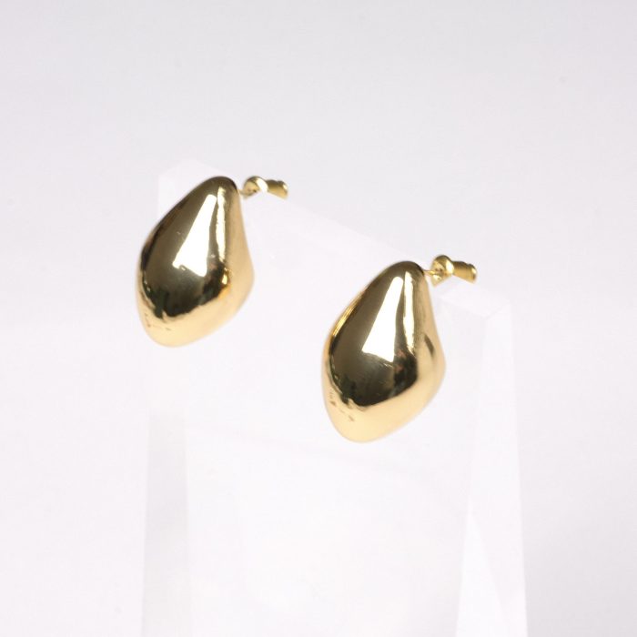 Серьги на гвоздиках droplet