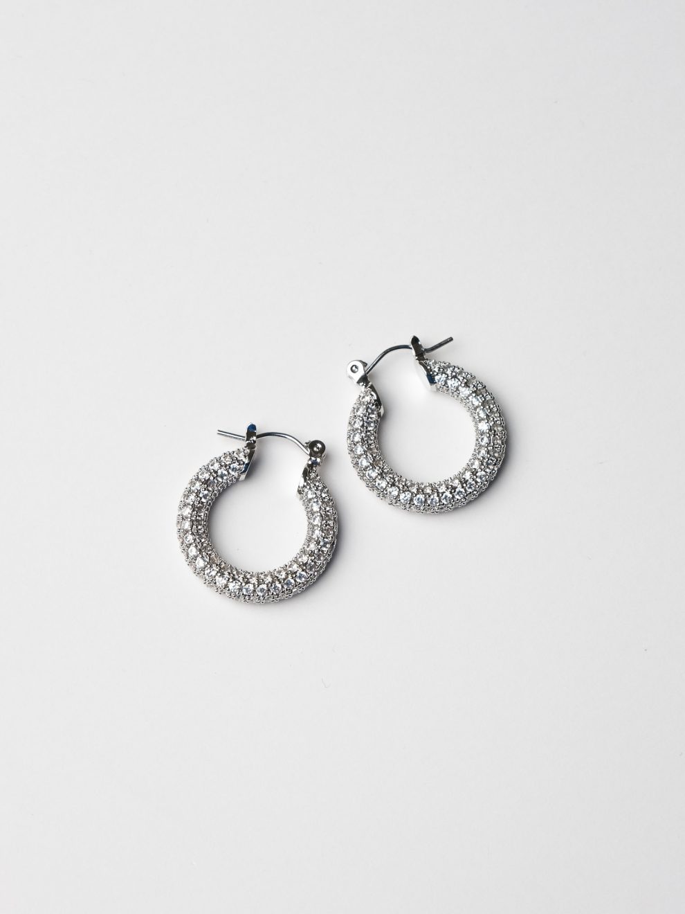 Cерьги с фианитами M