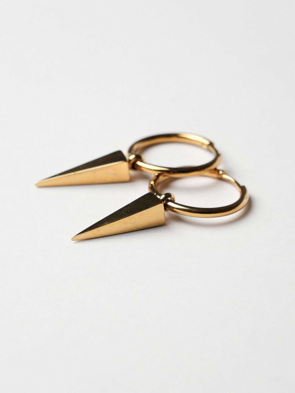 Cерьги с ромбиком на хупах